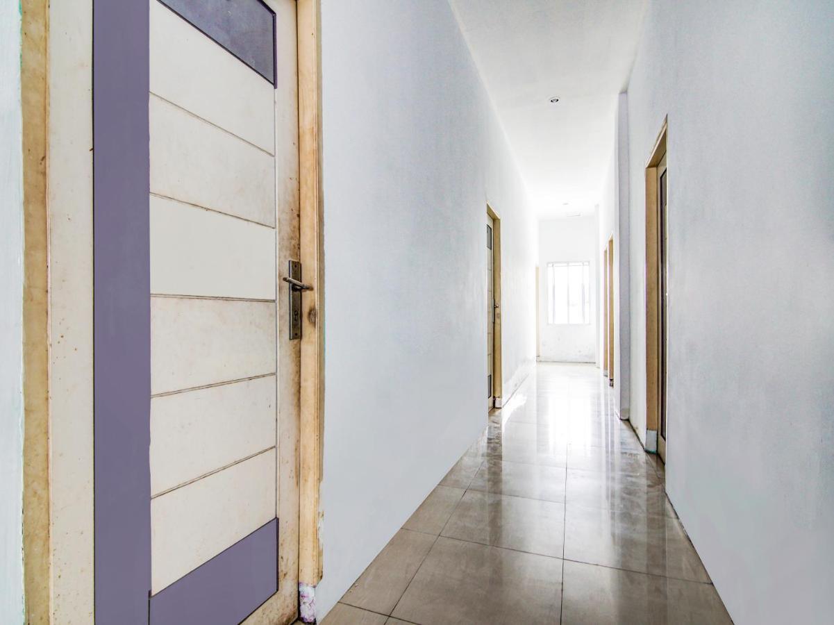 بيكانبارو Oyo 90897 Hotel Sepupu Satria المظهر الخارجي الصورة
