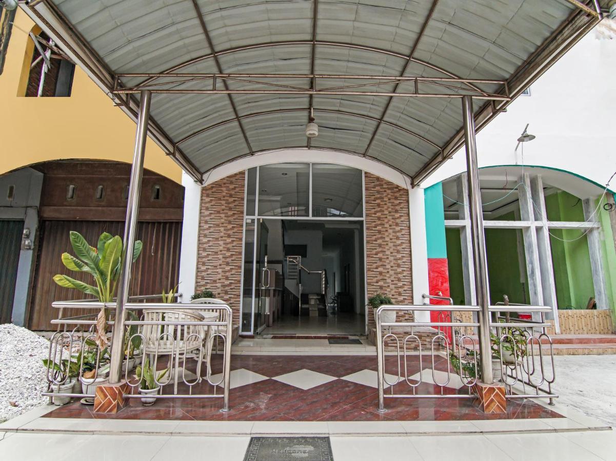 بيكانبارو Oyo 90897 Hotel Sepupu Satria المظهر الخارجي الصورة